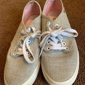 Women’s grey Vans